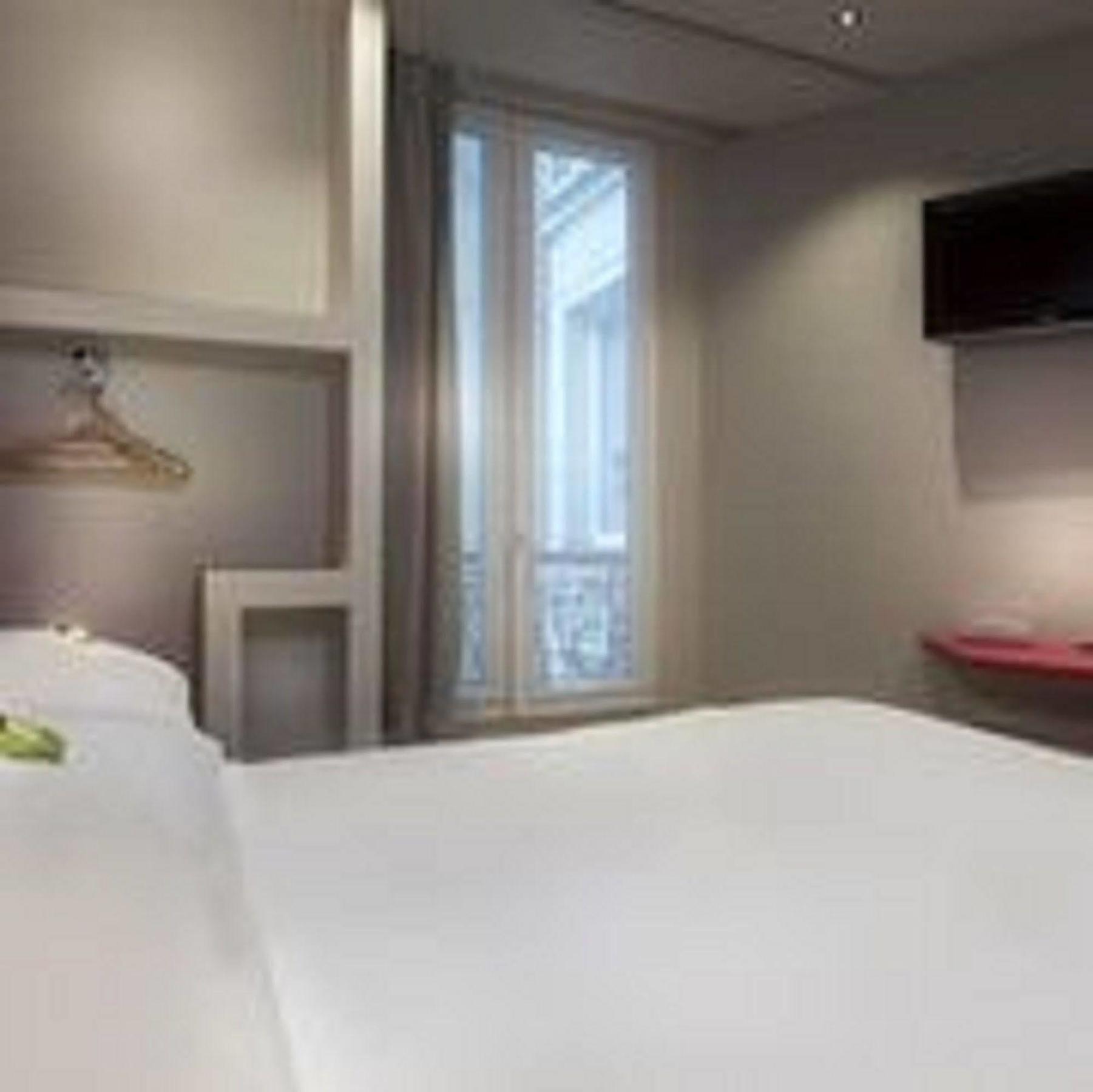 Hotel Andrea Paris Exteriör bild